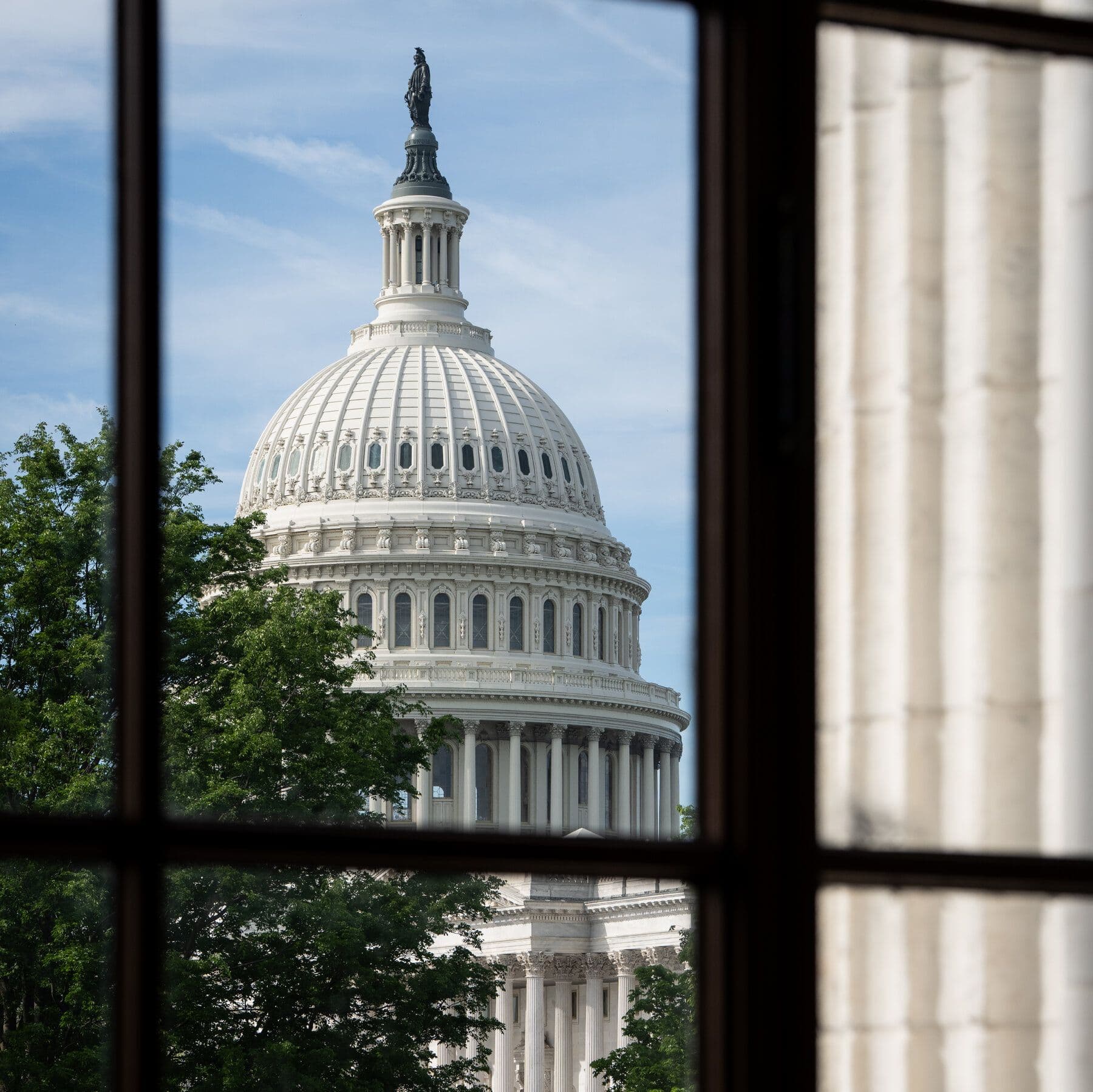 House Passes Air Safety Bill, Setting Up Clash with Senate