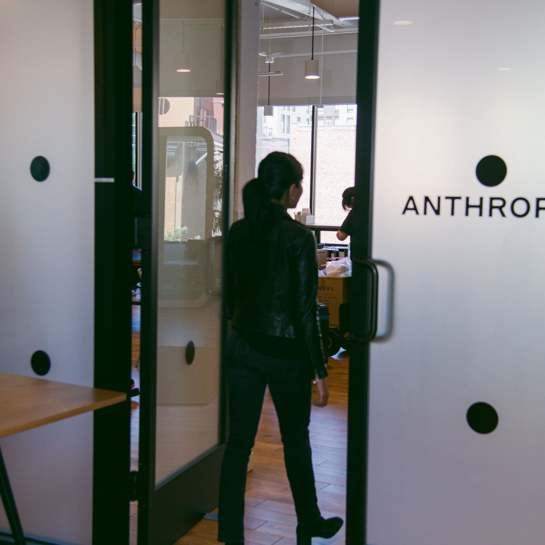 Washington’s Scramble to Get Mythos, Anthropic’s Powerful New Model