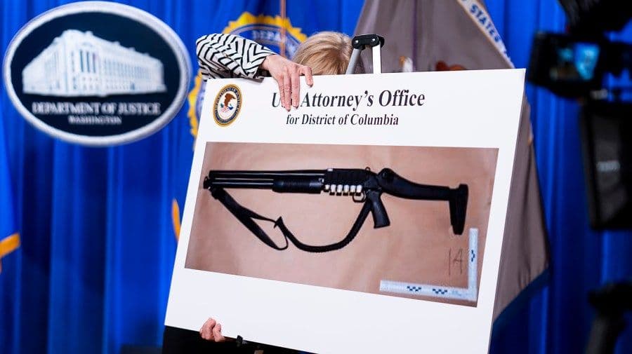 DOJ says WHCA dinner shooting suspect took mirror selfie before attack