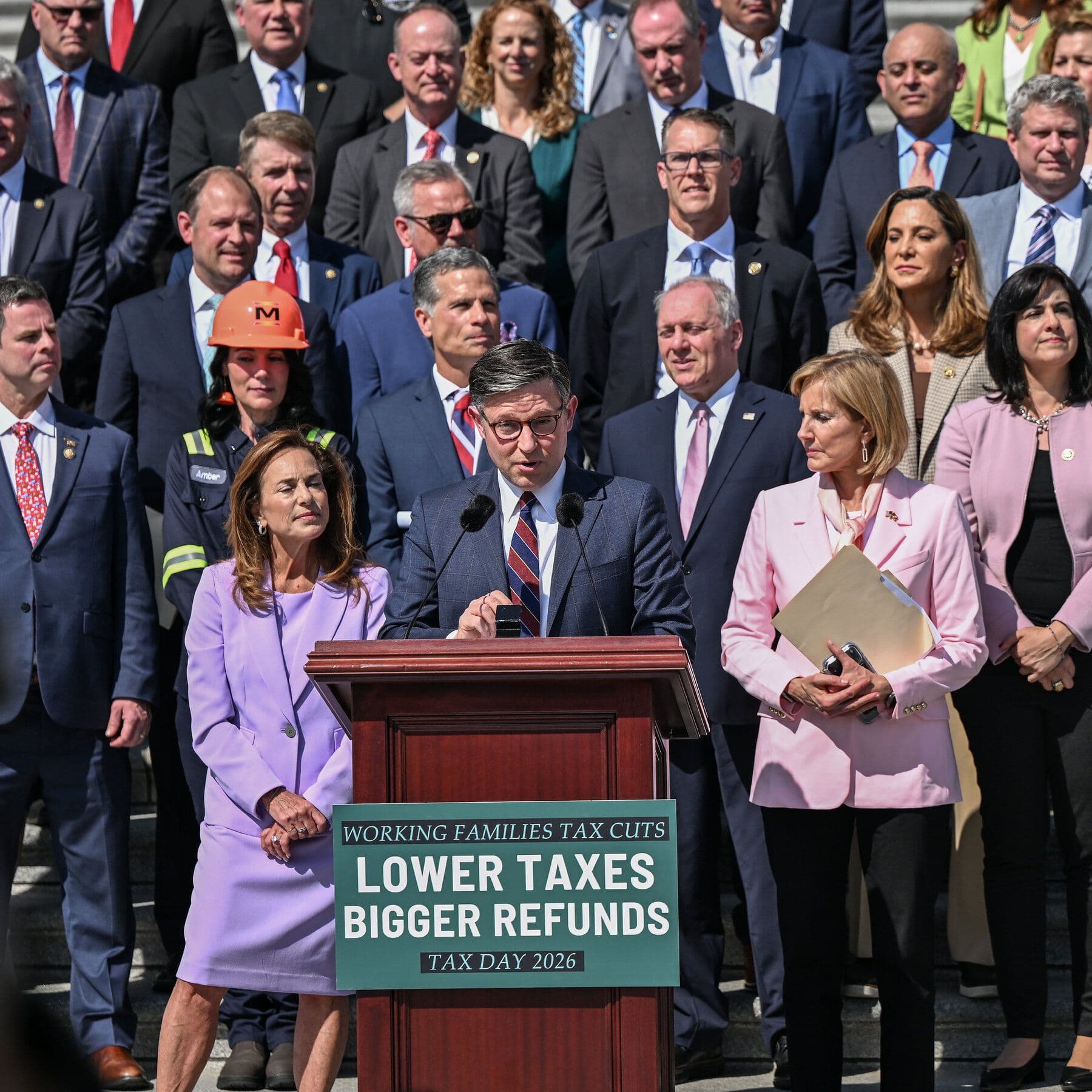 In the House, Republican Plans Go Awry Amid Party Divides