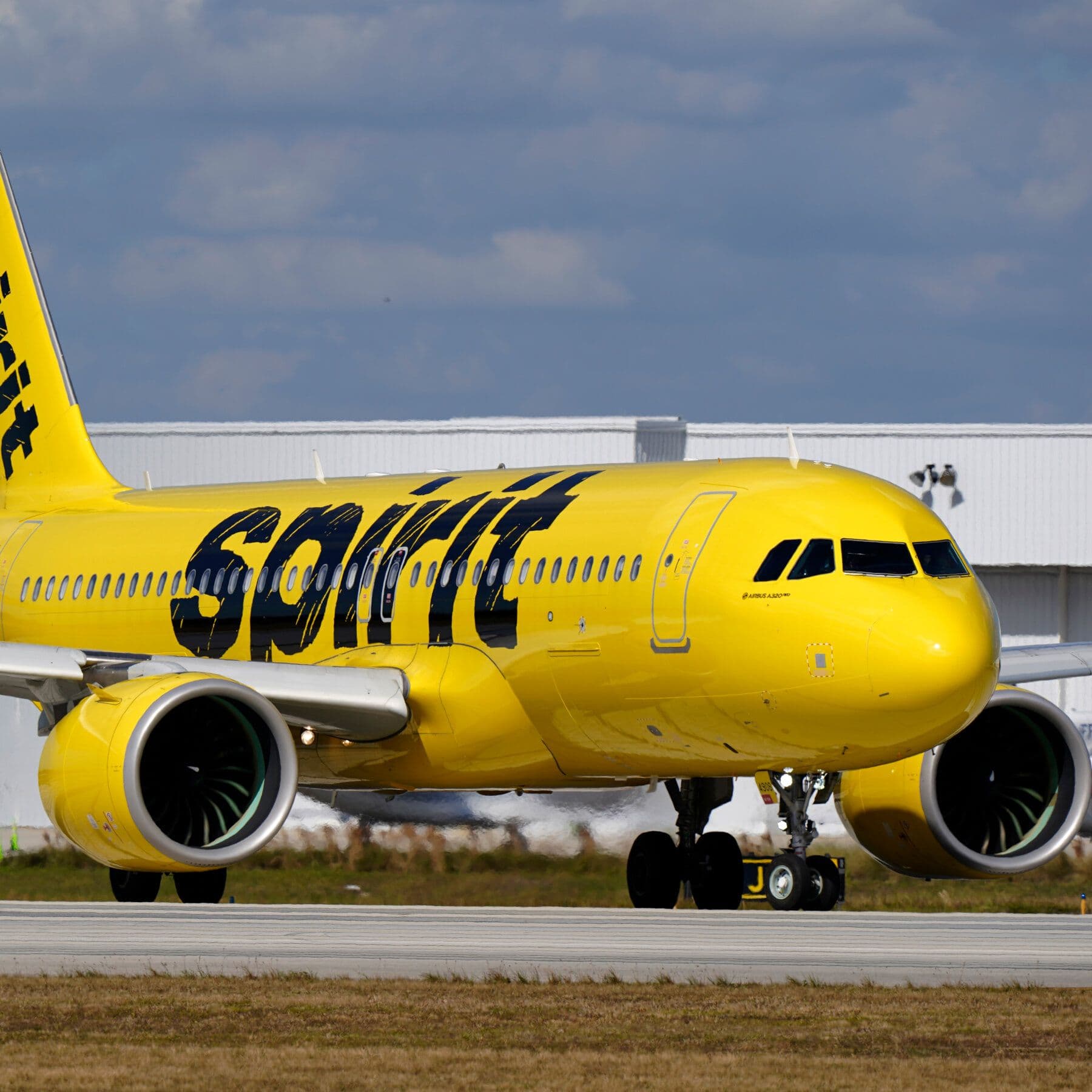 Spirit Airlines Prepares to Shut Down After Trump Administration Bailout Falls Through
