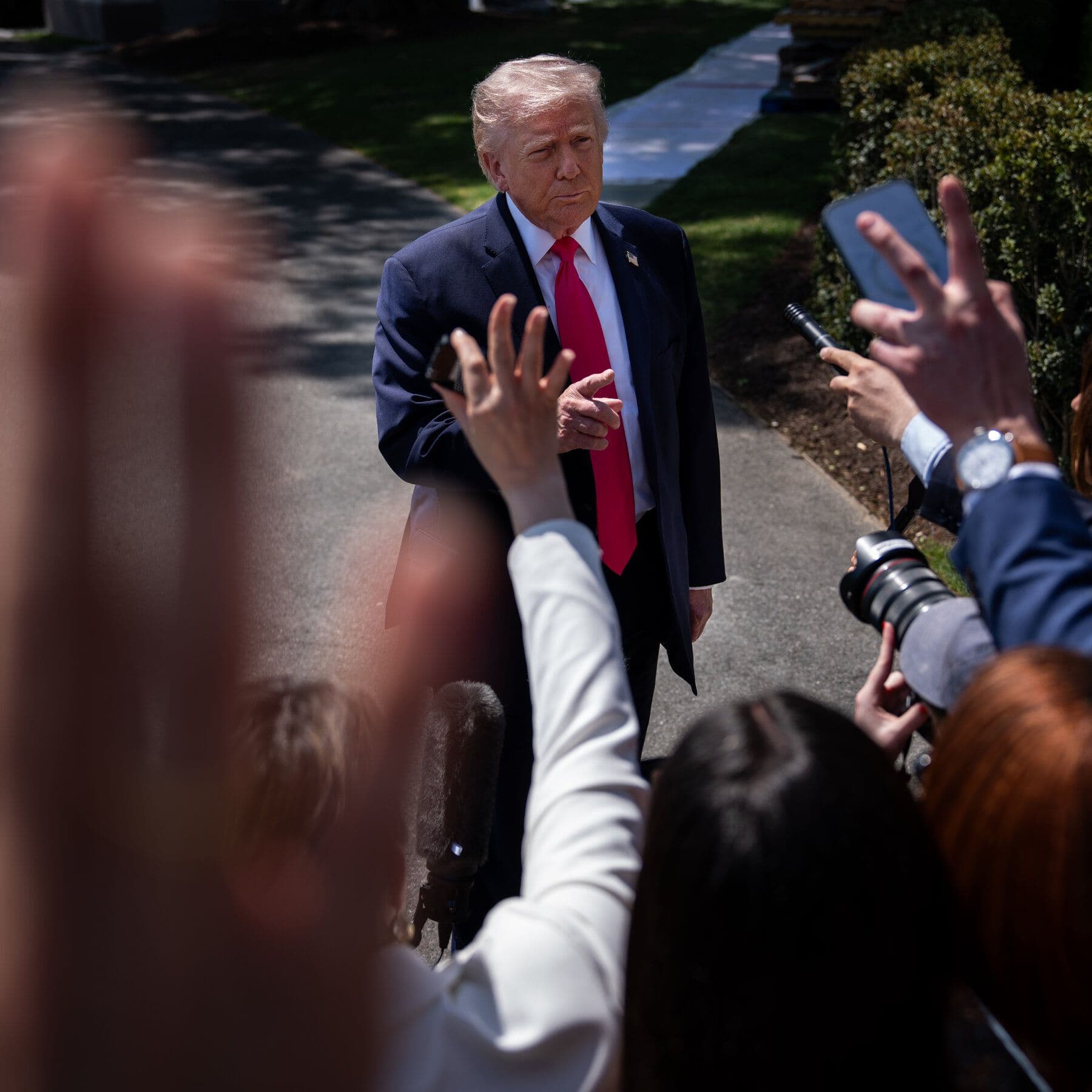 At White House Correspondents Dinner, Trump Will Dine With Reporters He’s Been Roasting