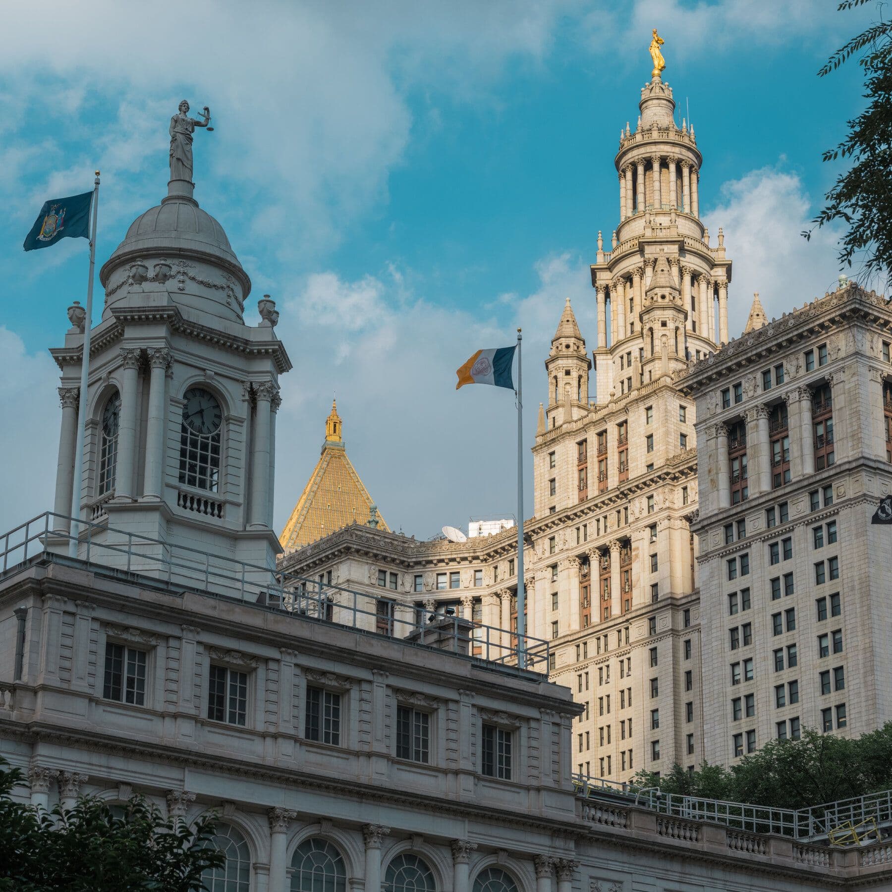 A City Hall Reporter Reveals Where the Scoops Come From